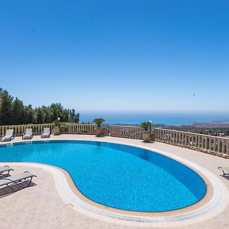 Resitour - Kamares Village Paphos Eksteriør bilde