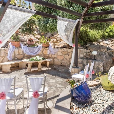Resitour - Kamares Village Paphos Eksteriør bilde