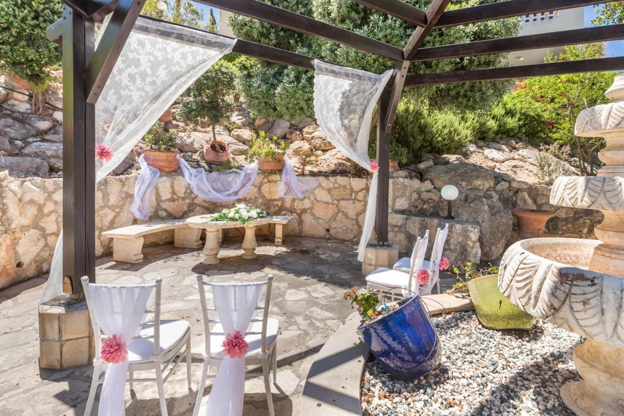 Resitour - Kamares Village Paphos Eksteriør bilde