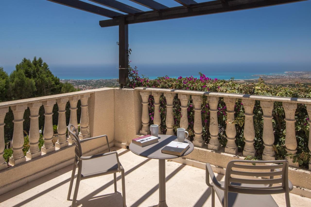 Resitour - Kamares Village Paphos Eksteriør bilde